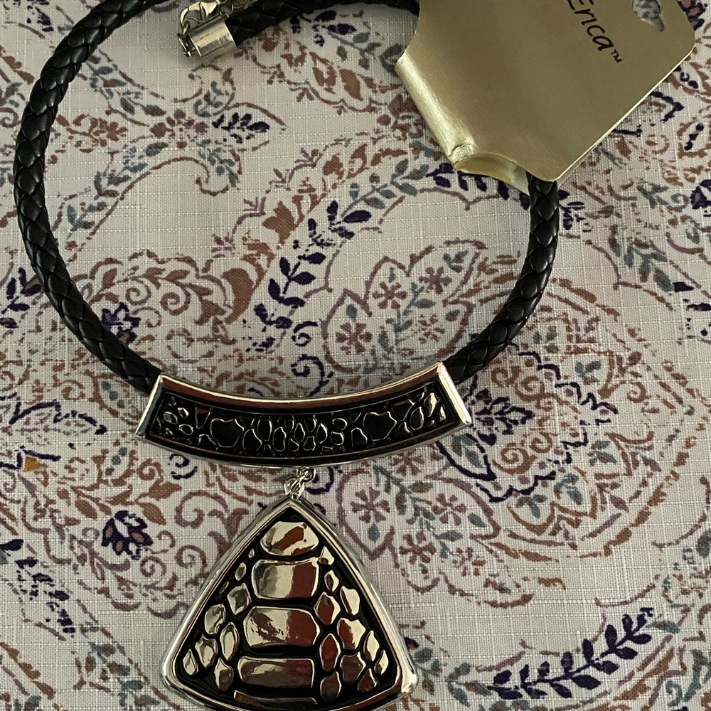 New Erica necklace. Black and silver. Very nice